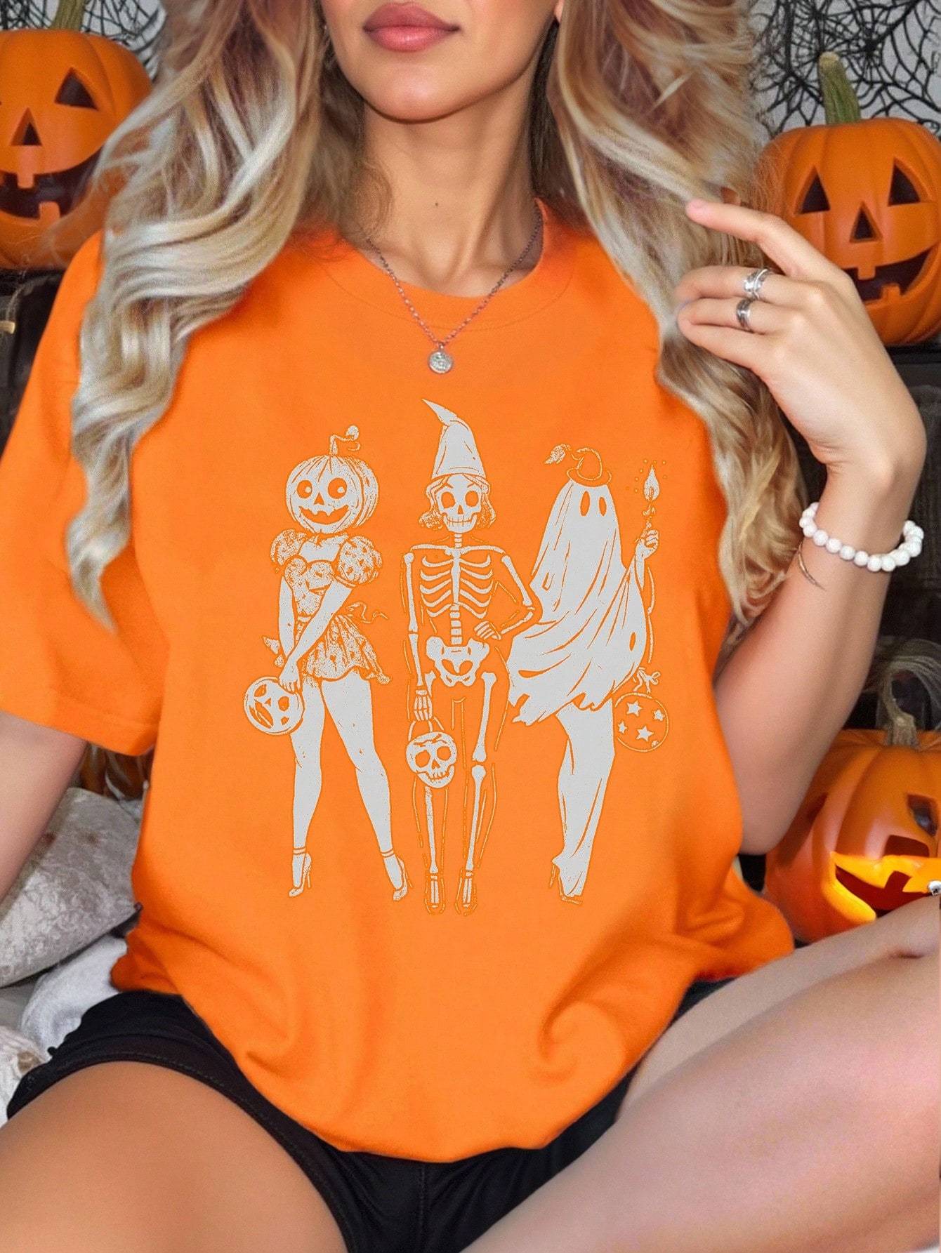 Spooky Squad Oversized Halloween Graphic Tee - Unisex Round Neck