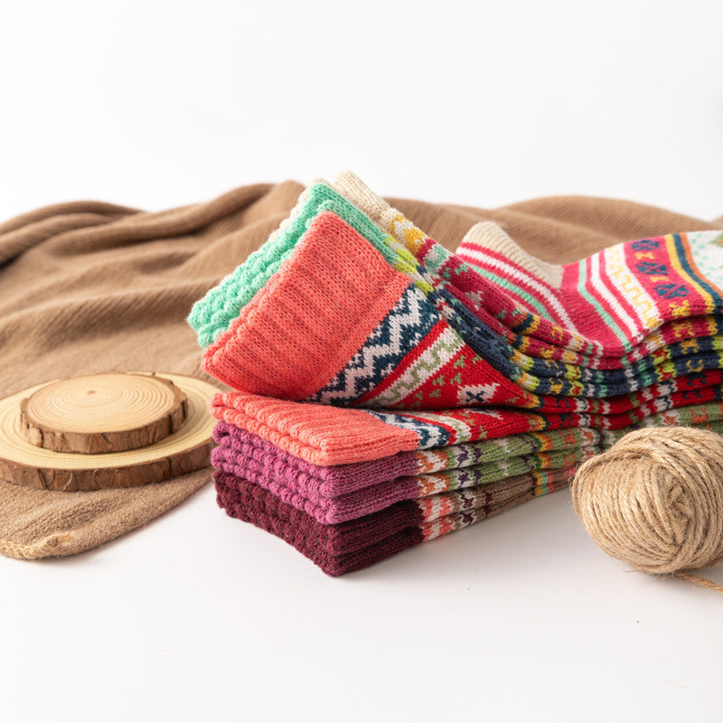 Women's Cozy Vintage Knit Pattern Socks - 5 Pair Set