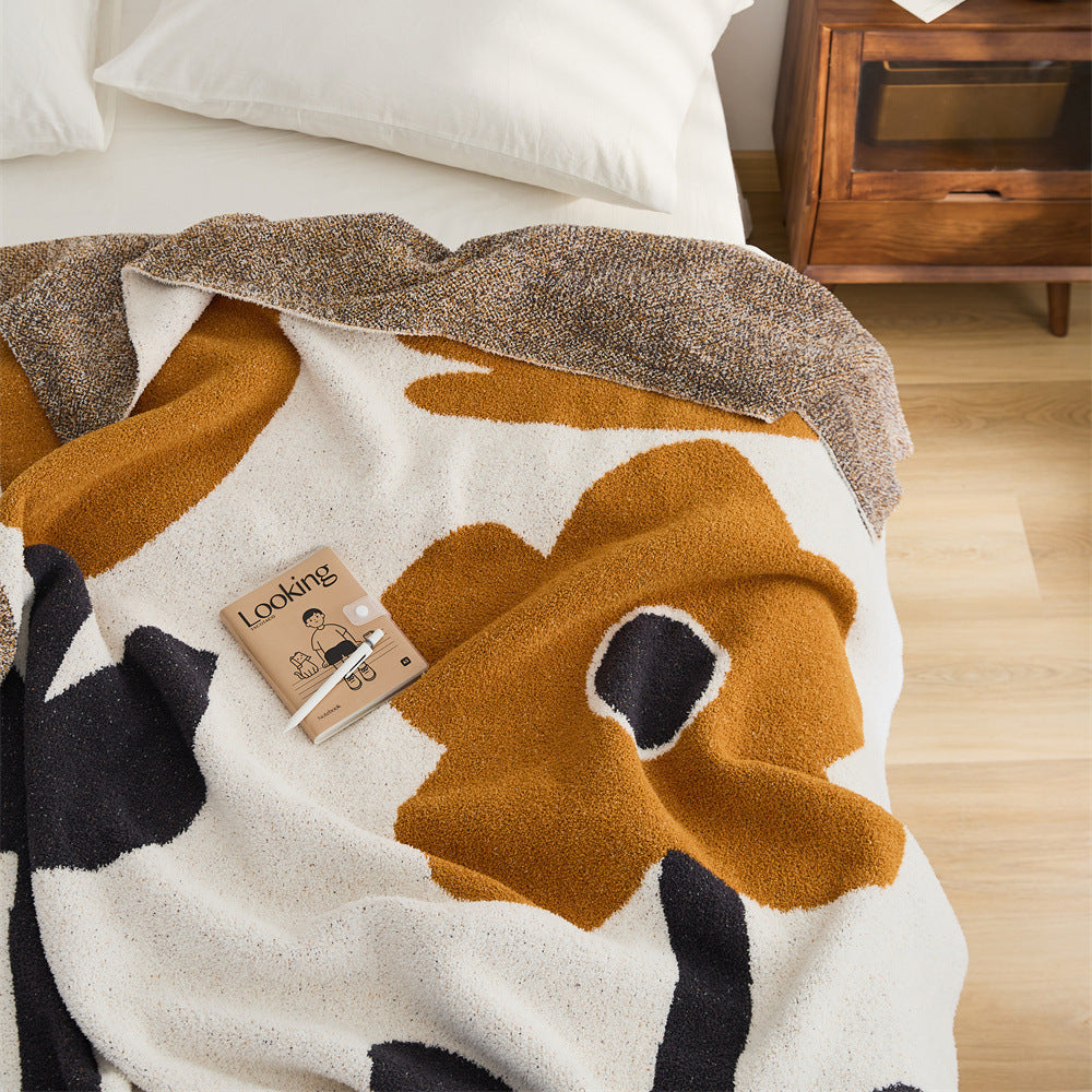 Nordic Semi-Velvet Knitted Blanket - Soft Floral Winter Throw