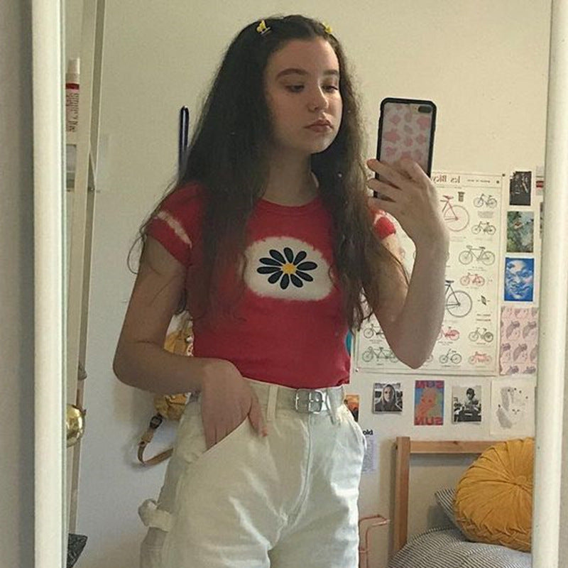 Retro Planet & Daisy Print Contrast Crop Top - Y2K Aesthetic Tee (S-L)