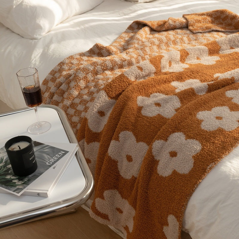 Retro Daisy Plaid Blanket - Warm Thickened Throw for Sofa & Bed