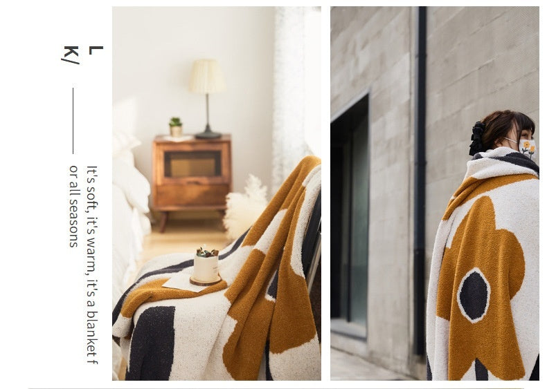 Nordic Semi-Velvet Knitted Blanket - Soft Floral Winter Throw