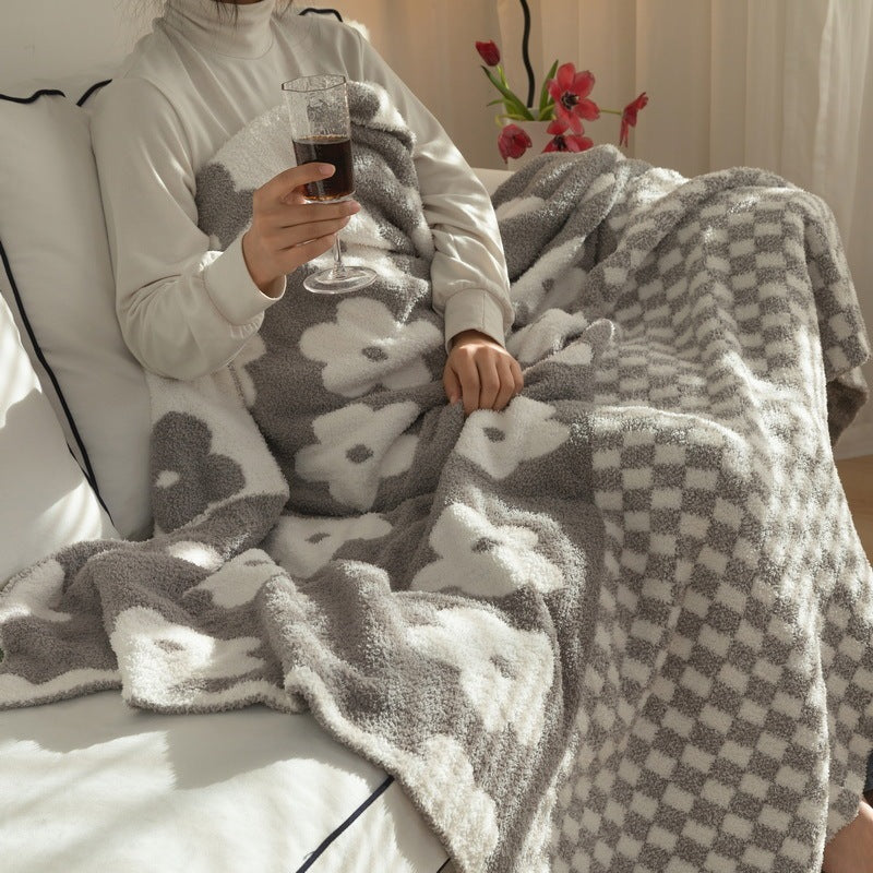 Retro Daisy Plaid Blanket - Warm Thickened Throw for Sofa & Bed