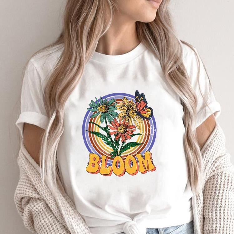 Women's Graphic Flower Print T-Shirt - Boho Retro Summer Tee (S-5XL)