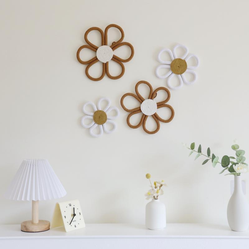 Boho Flower Wall Hanging - Wooden Rope Daisy Decoration