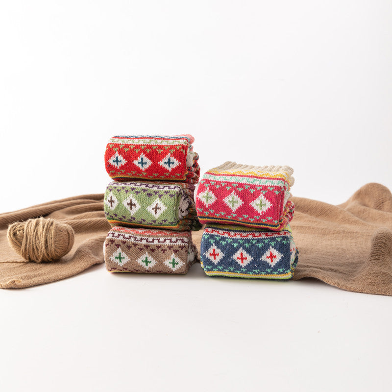 Women's Cozy Vintage Knit Pattern Socks - 5 Pair Set