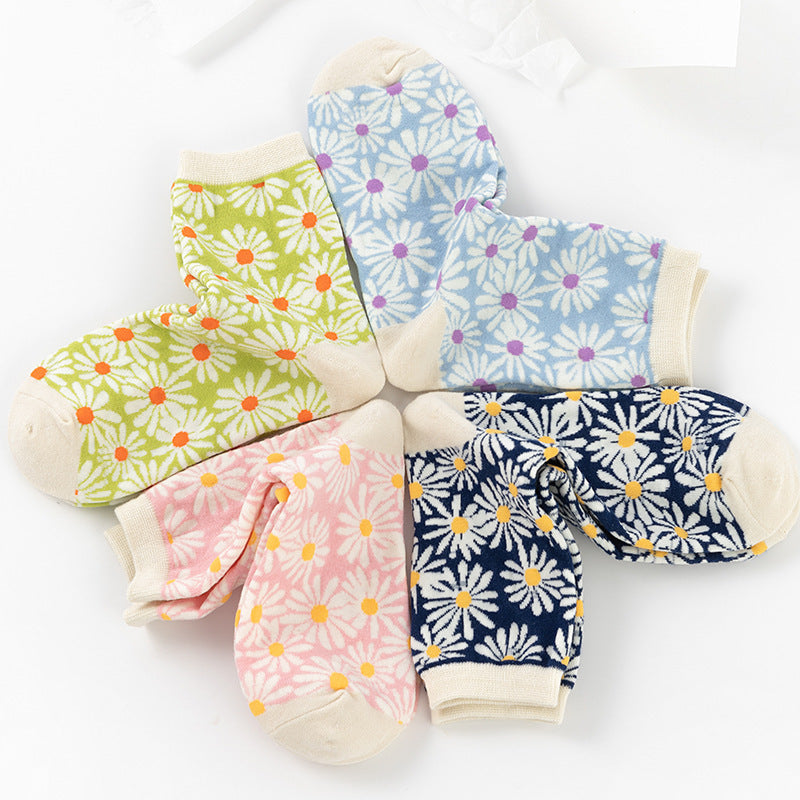 4-Pair Daisy Flower Cotton Socks - Women's Cute Casual Crew Set