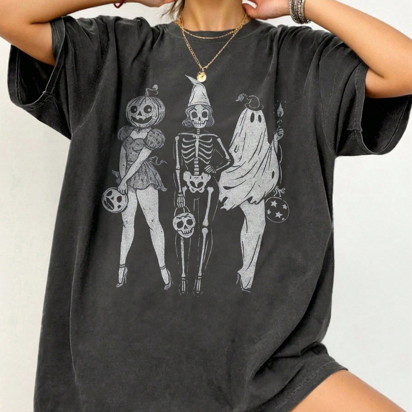 Spooky Squad Oversized Halloween Graphic Tee - Unisex Round Neck