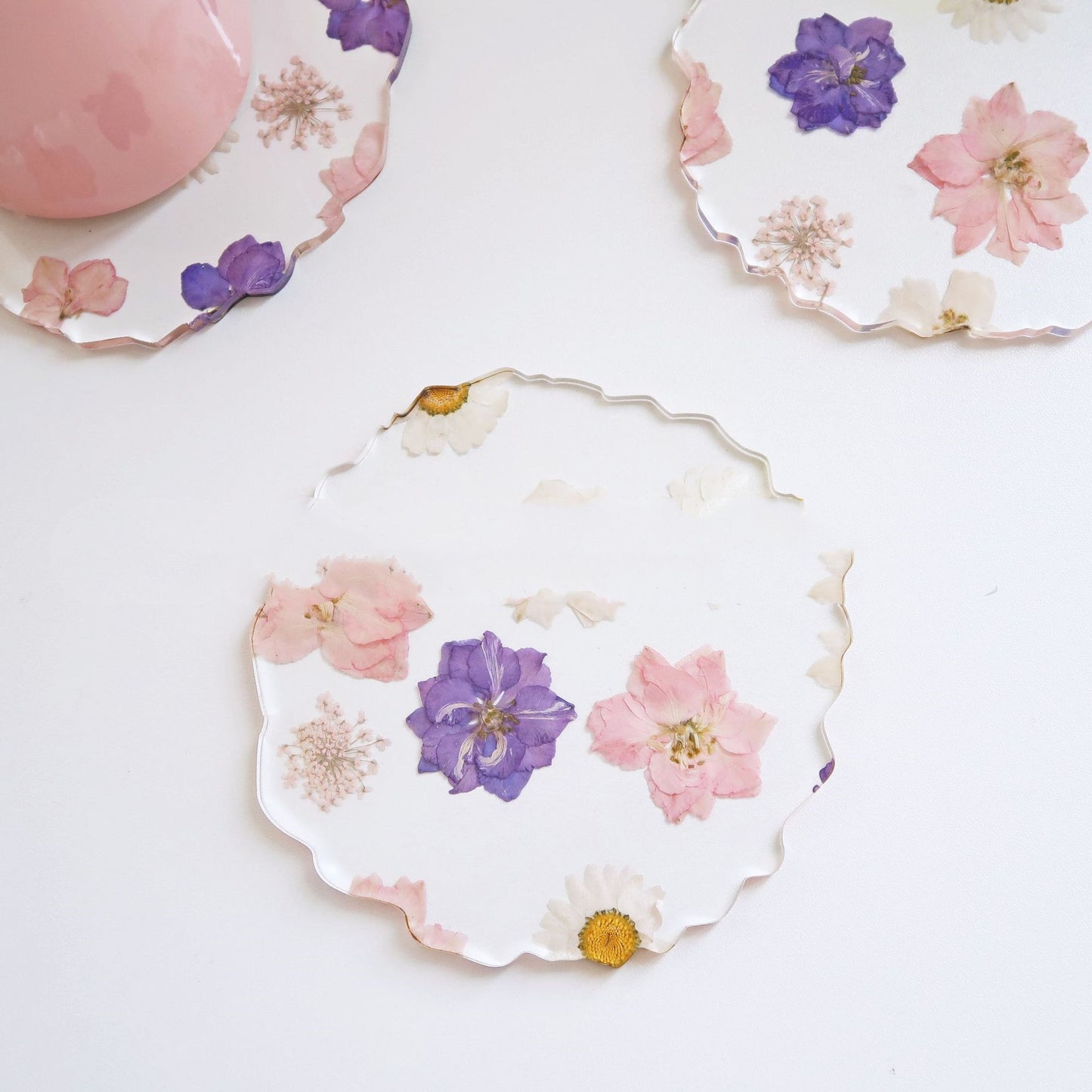 Acrylic Resin Dried Flower Coaster - Heat-Resistant Drink Mat