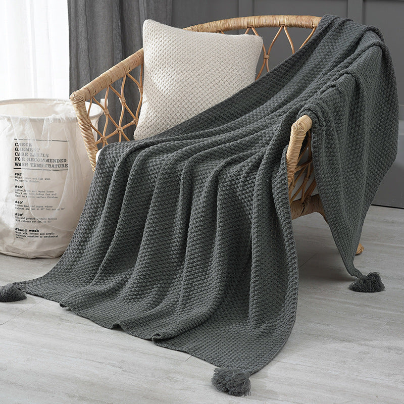 Nordic Tassel Knit Throw Blanket - Cozy Acrylic Sofa Blanket for All Seasons