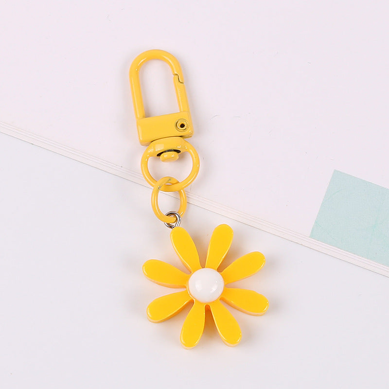 Daisy Flower Keychain Charm - Cute Bag, Phone & Case Accessory
