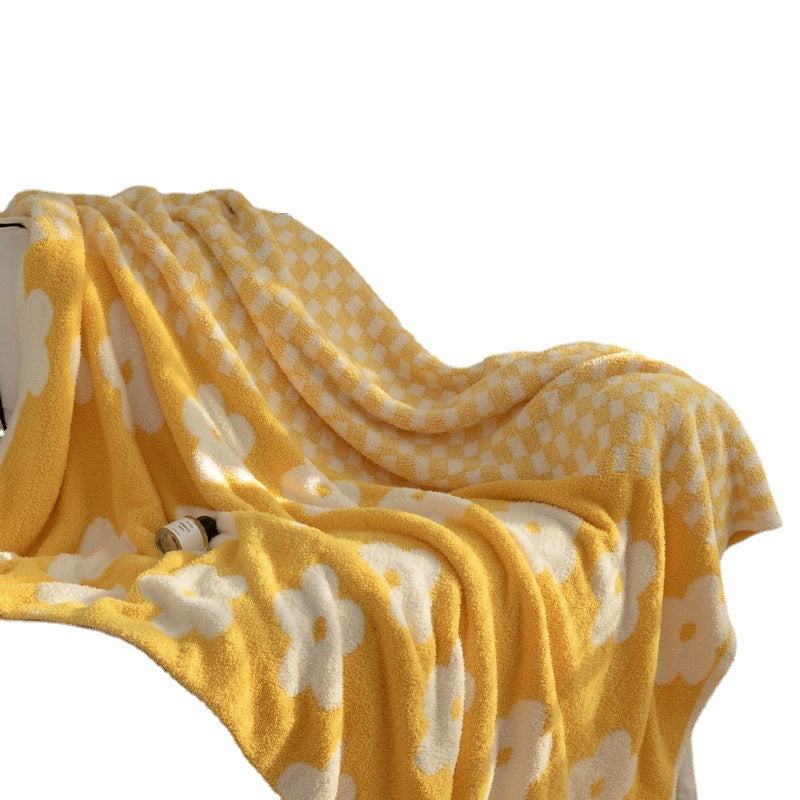 Retro Daisy Plaid Blanket - Warm Thickened Throw for Sofa & Bed