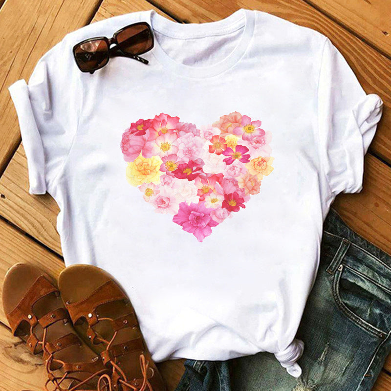 Women's Heart Print Graphic T-Shirt - Casual Valentine's Day Top