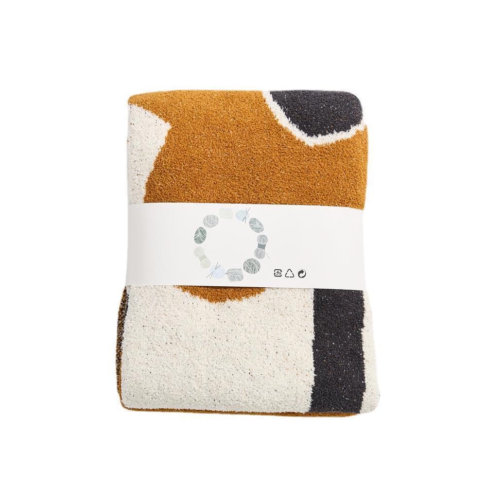 Nordic Semi-Velvet Knitted Blanket - Soft Floral Winter Throw